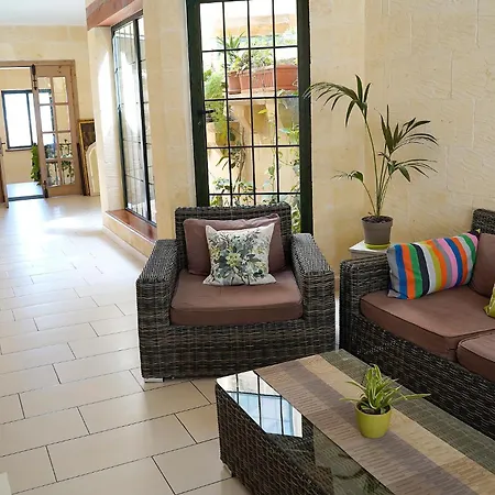 Casa Sammy Вилла Саннат